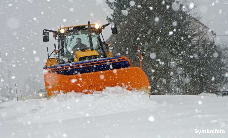 winterdienst-symbolfoto-1.jpg
