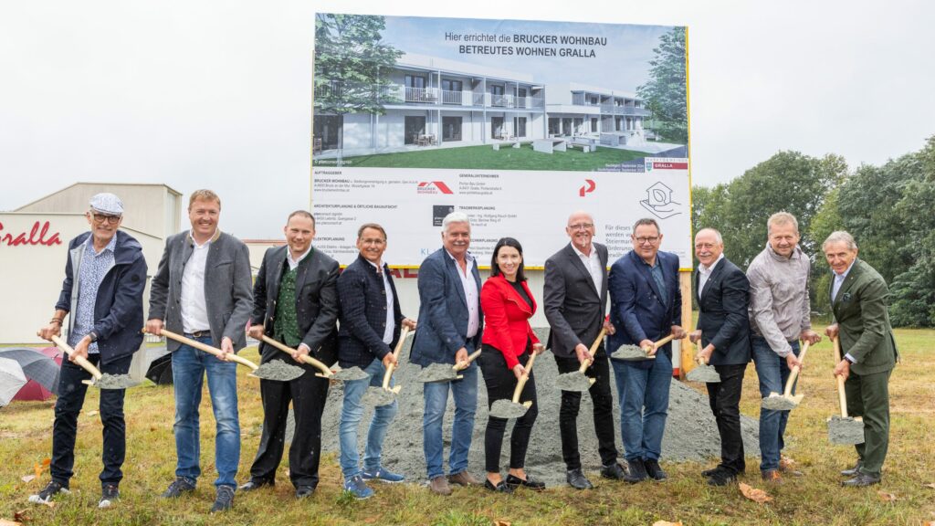 marktgemeinde-gralla-spatenstich-betreutes-wohnen-scaled.jpg