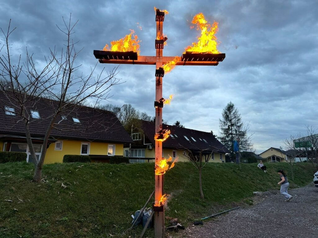 osterkreuz3.jpg